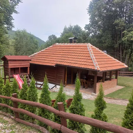 Vikendica Bajka Holiday home *